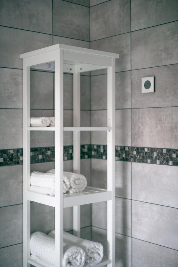 Ukmergė Laurentroom Center מראה חיצוני תמונה